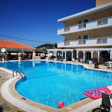 Nafsika Hotel Agios Stefanos Avliotes  Exteriér fotografie