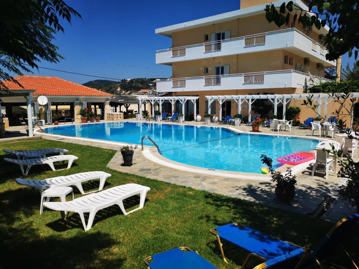 Nafsika Hotel Agios Stefanos Avliotes  Exteriér fotografie