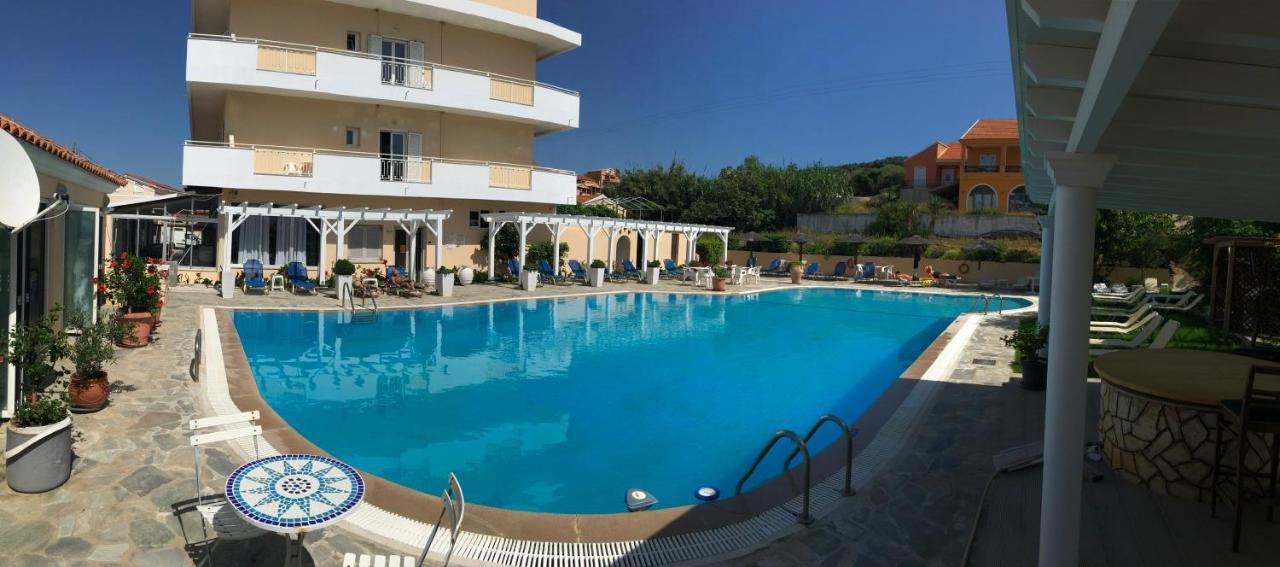 Nafsika Hotel Agios Stefanos Avliotes  Exteriér fotografie